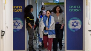 Israele, "più felice che mai insieme ai miei cari": post dell'ex ostaggio Emily
