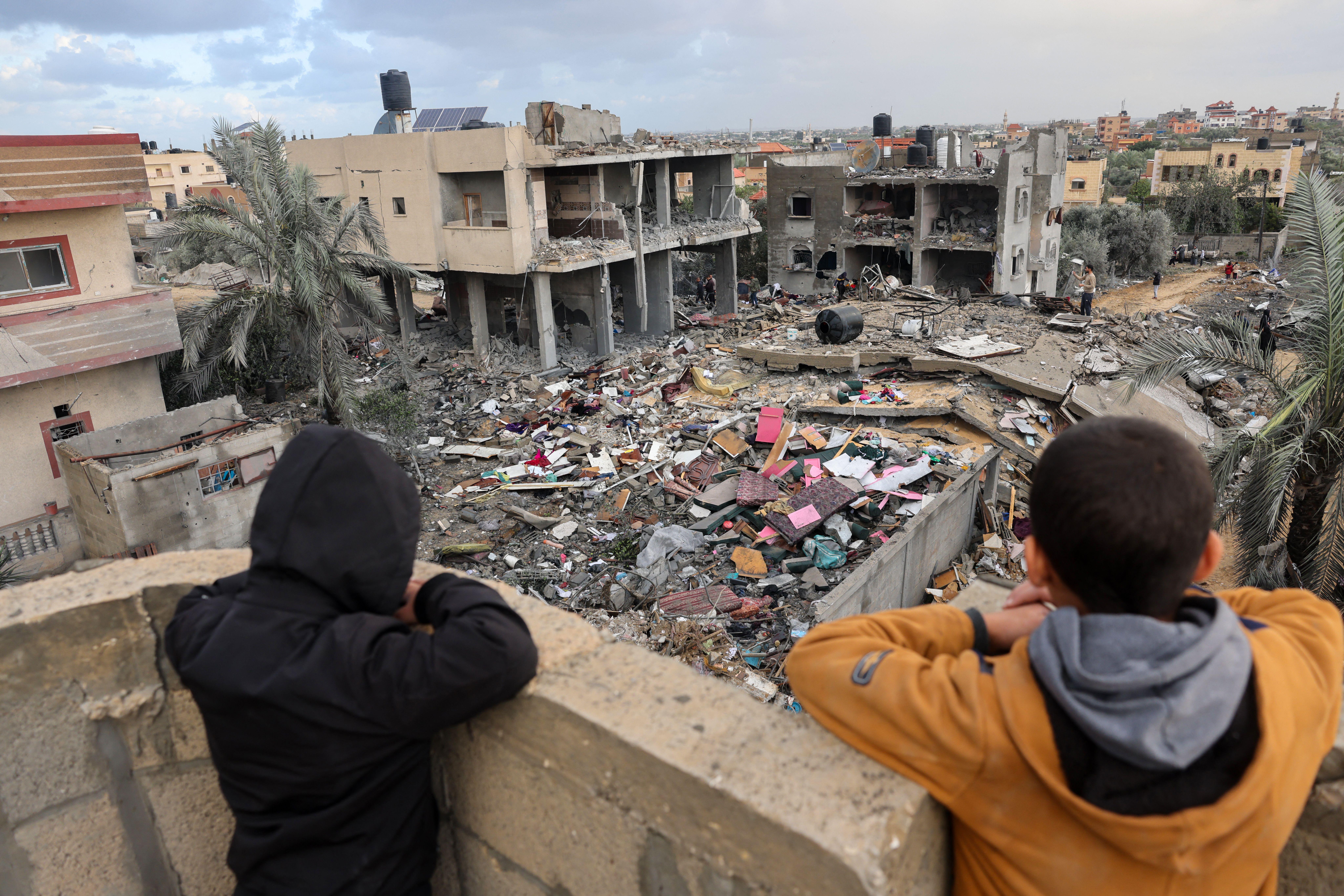 Israele, raid su ospedale a nord Gaza: 12 morti