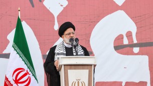 Israele, Raisi attacca: "Baciamo le mani a Hamas, Usa in guerra contro Gaza"