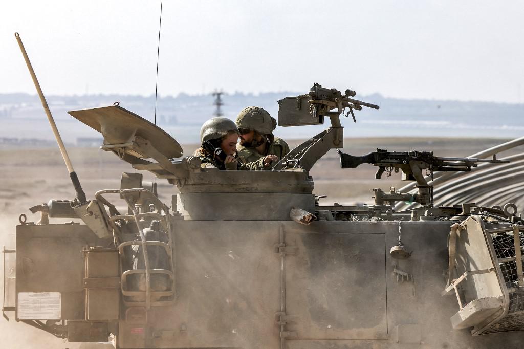 Israele sfonda difese Hamas, comincia assedio a Gaza City