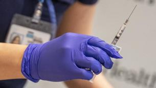 Iss: vaccini forse meno efficaci con varianti Sudafrica e Brasile