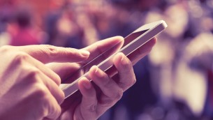 IT-alert, come funziona e come disattivarlo su iPhone e Android: tutto quello che c'è da sapere