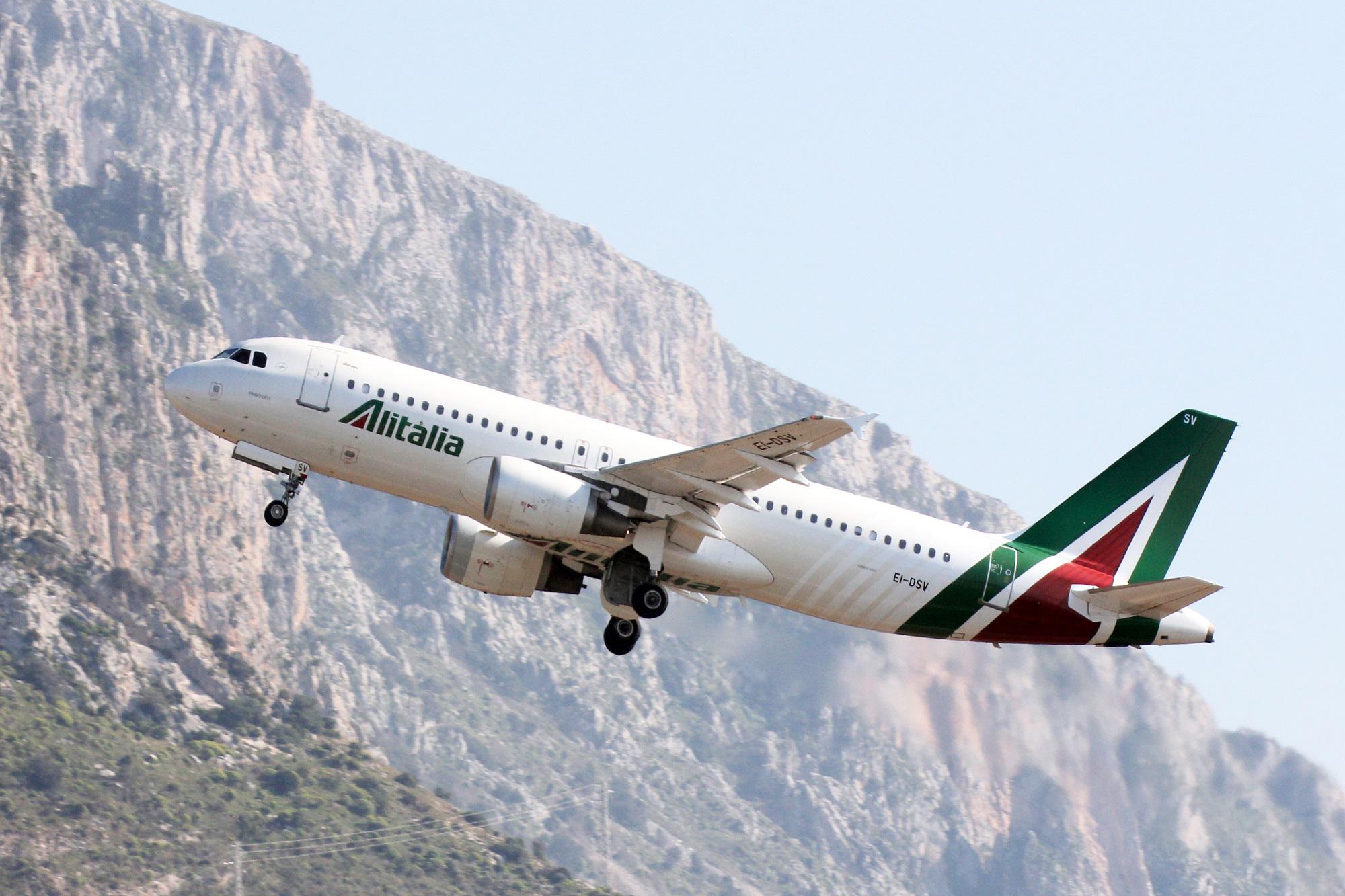 Ita, il governo lascia più spazio alla politica nella ex Alitalia