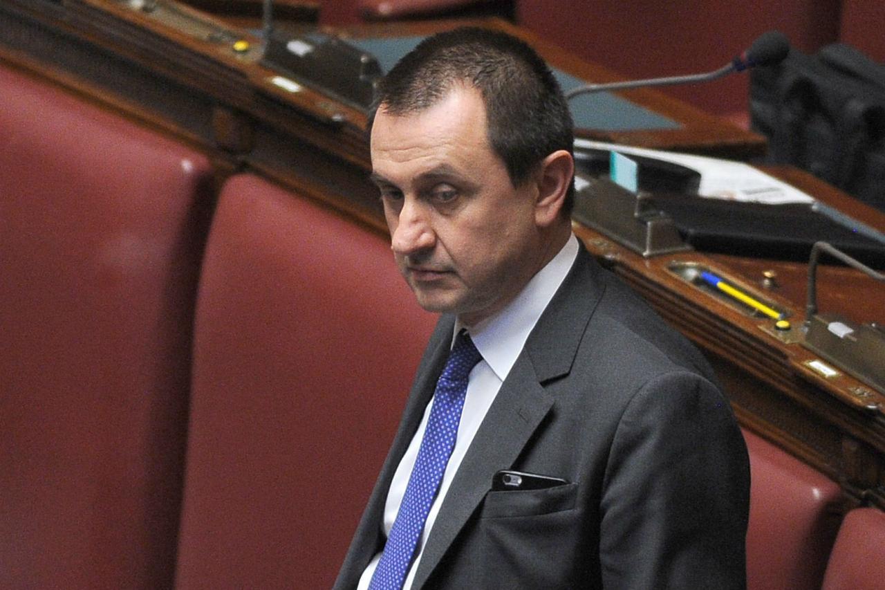 Italia Viva, Rosato lascia partito Renzi: "Sbagliato rompere con Terzo polo"