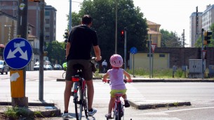 Italiani papà più vecchi d'Europa, primo figlio a 36 anni e oltre