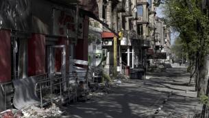 Italiano a Mariupol: "Tornati simboli vietati da Kiev, gente spera in ricostruzione"