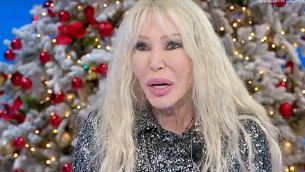 Ivana Spagna compie 70 anni: "Per regalo vorrei un fidanzato veterinario"
