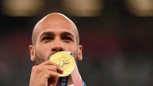 Jacobs, le lacrime sul podio - Video