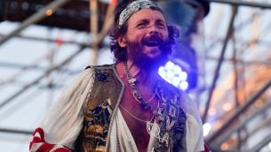Jova Beach Party a Viareggio, Procura apre fascicolo per danno ambientale