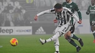 Juve-Verona 2-0, Vlahovic e Zakaria subito gol