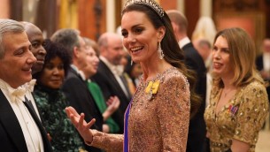 Kate Middleton, prima foto dopo l'operazione: la principessa in auto