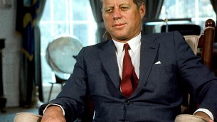 Kennedy, 60 anni fa l'assassinio: il 65% degli americani crede al complotto
