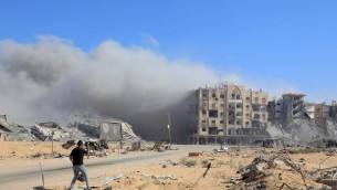 Khan Younis, Bbc: raid colpisce casa di una dottoressa, uccisi 9 dei suoi 10 figli