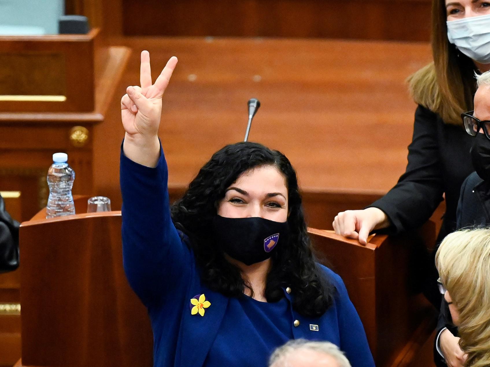 Kosovo, Vjosa Osmani eletta presidente