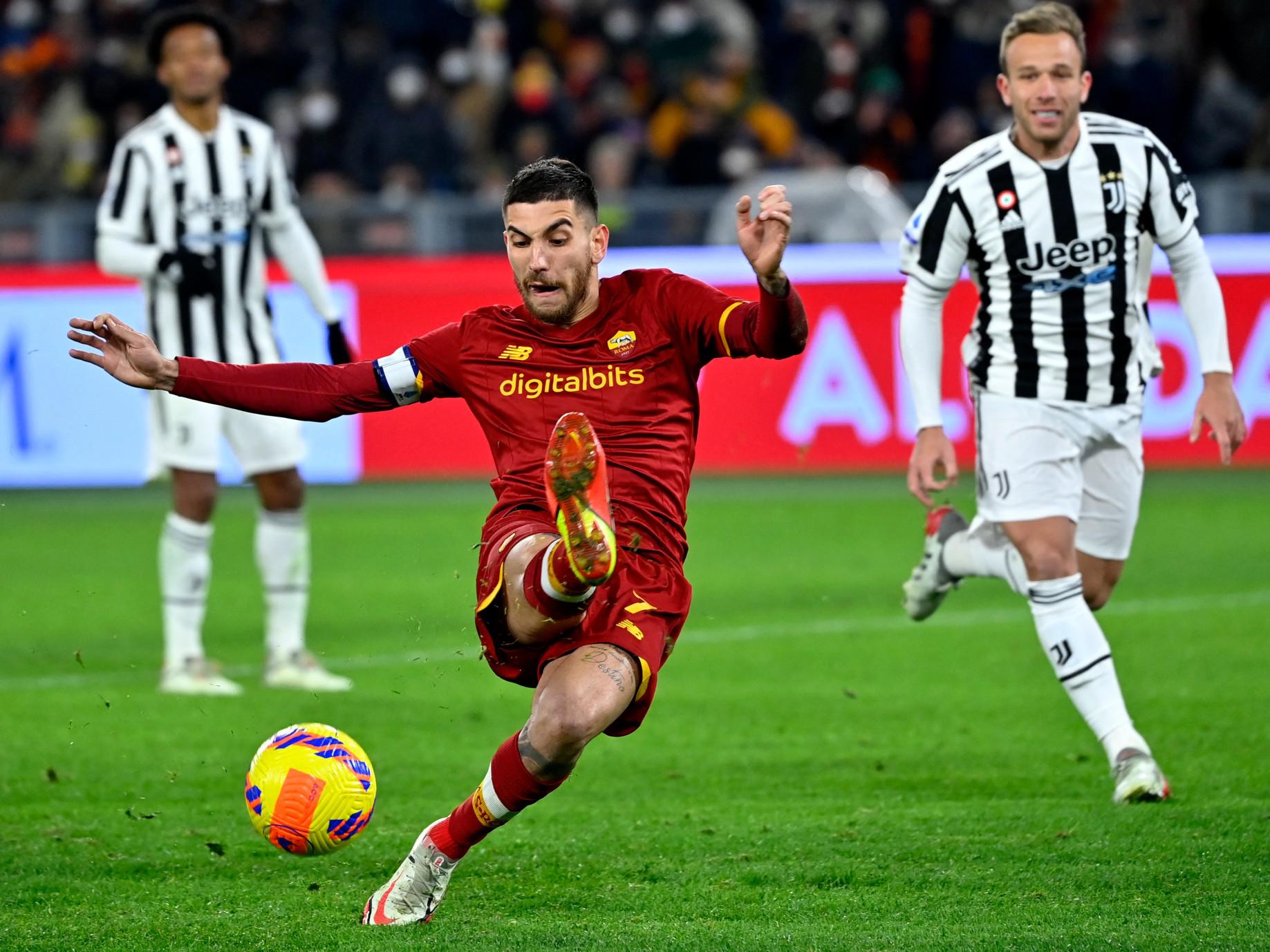 La Juventus batte 4-3 la Roma, rimonta bianconera