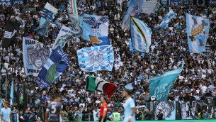 La Lazio batte 2-1 in rimonta l'Empoli e aggancia la Juve al terzo posto