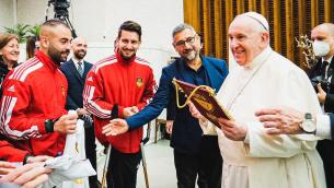 La Roma Calcio Amputati in udienza da Papa Francesco