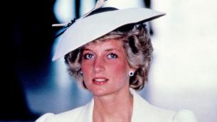 Lady Diana, Martin Bashir si scusa con William e Harry: "Non volevo farle del male"