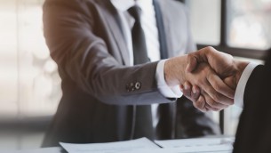 Lavoro, boom di assunzioni: 352mila a dicembre