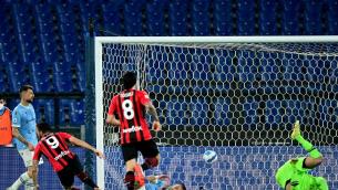 Lazio-Milan 1-2, vittoria al fotofinish: rossoneri sempre primi