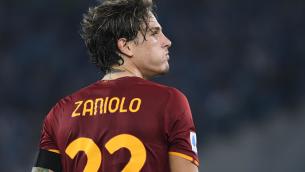 Lazio-Roma, il gesto di Zaniolo dopo il derby - Video
