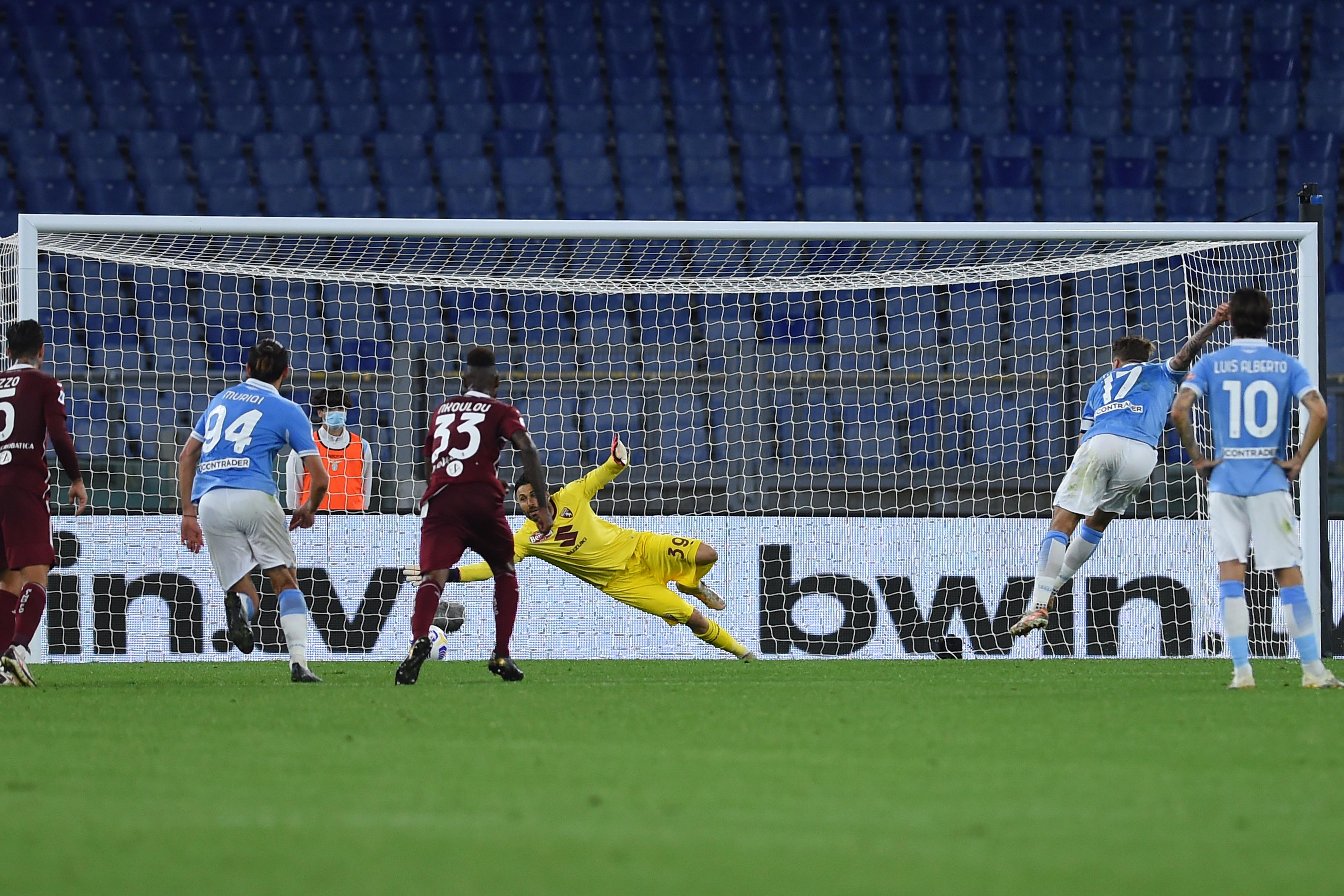 Lazio, Tare difende Immobile: "Grande calciatore e uomo vero"