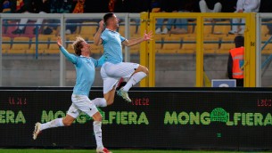 Lazio torna alla vittoria, 2-1 nel finale a Lecce