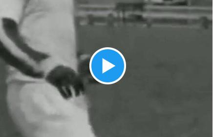 Le magie di Pelé 'copiate' da tutti: Maradona, Zidane, Messi - Video