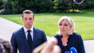 Le Pen condannata, Bardella attacca: "Tirannia giudici, di tutto per non farci governare"