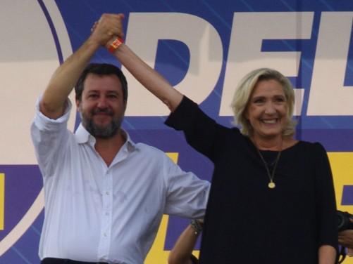 Le Pen e Salvini 'duettano' da Vespa: "Siamo d'accordo su tutto"