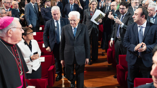 Lectio Mattarella: "Solo con Europa unita futuro di pace"