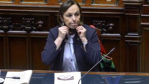 Lega a Lamorgese: "Cambi rotta o non si va avanti"