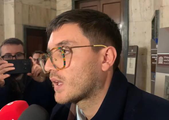 Leonardo Caffo condannato a 4 anni per maltrattamenti all'ex compagna
