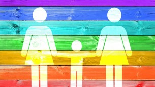 Lgbt, psicoanalisti: "Figli arcobaleno meglio di quelli con famiglie tradizionali"