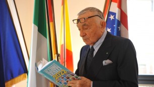 Libro dei Fatti Adnkronos, da 32 anni cronaca di quello che succede nel mondo e in Italia