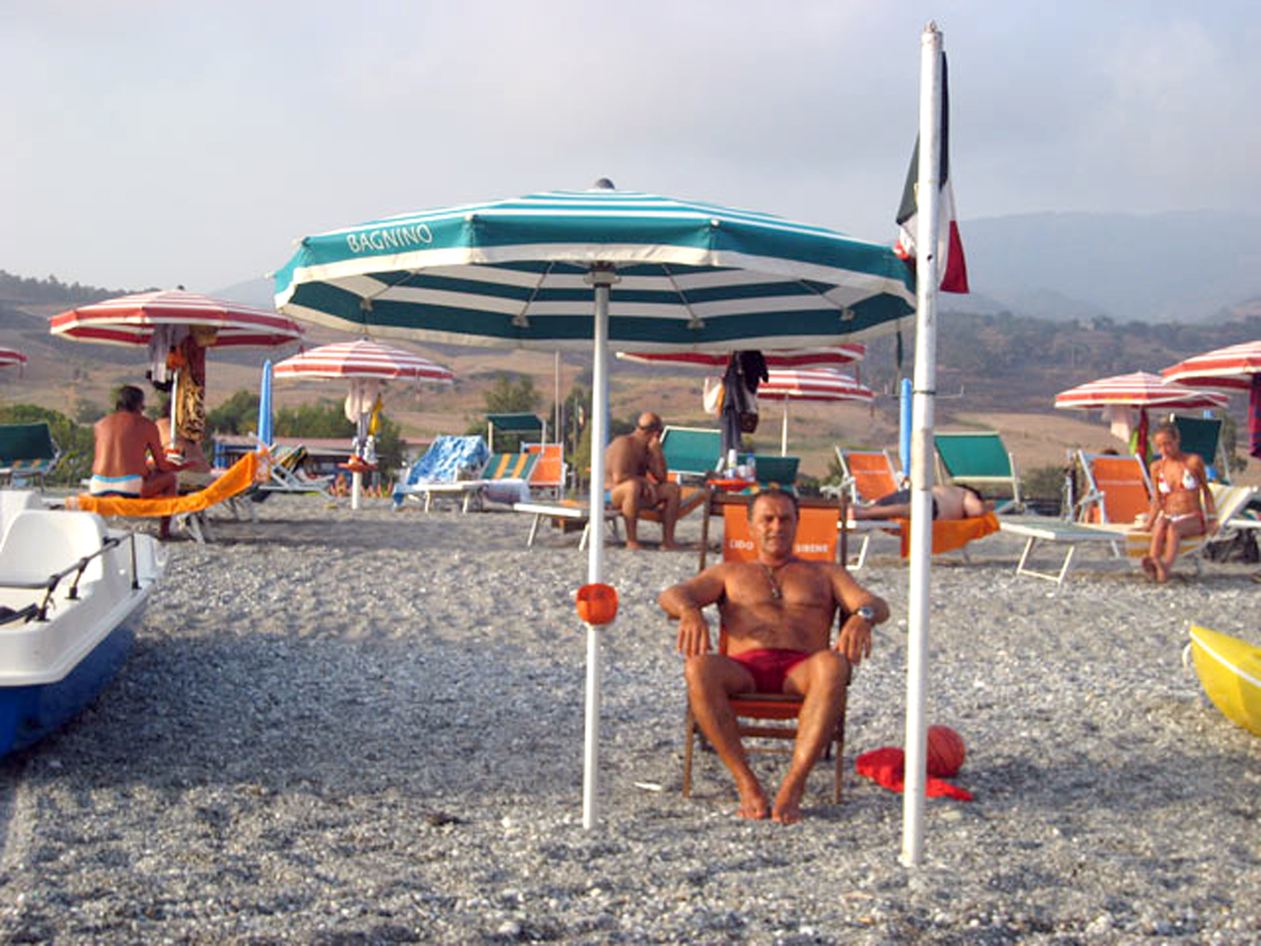 Lo stabilimento balneare «Lido delle Sirene» a Gizzeria (Catanzaro)