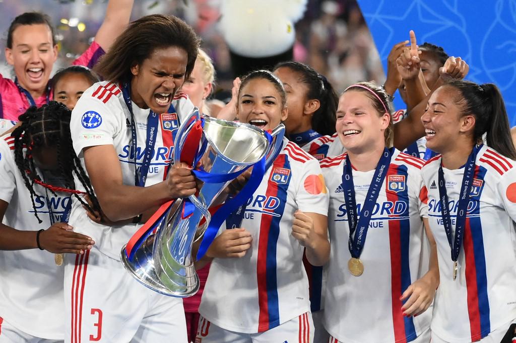 Lione vince Champions League Donne, 3-1 al Barcellona in finale