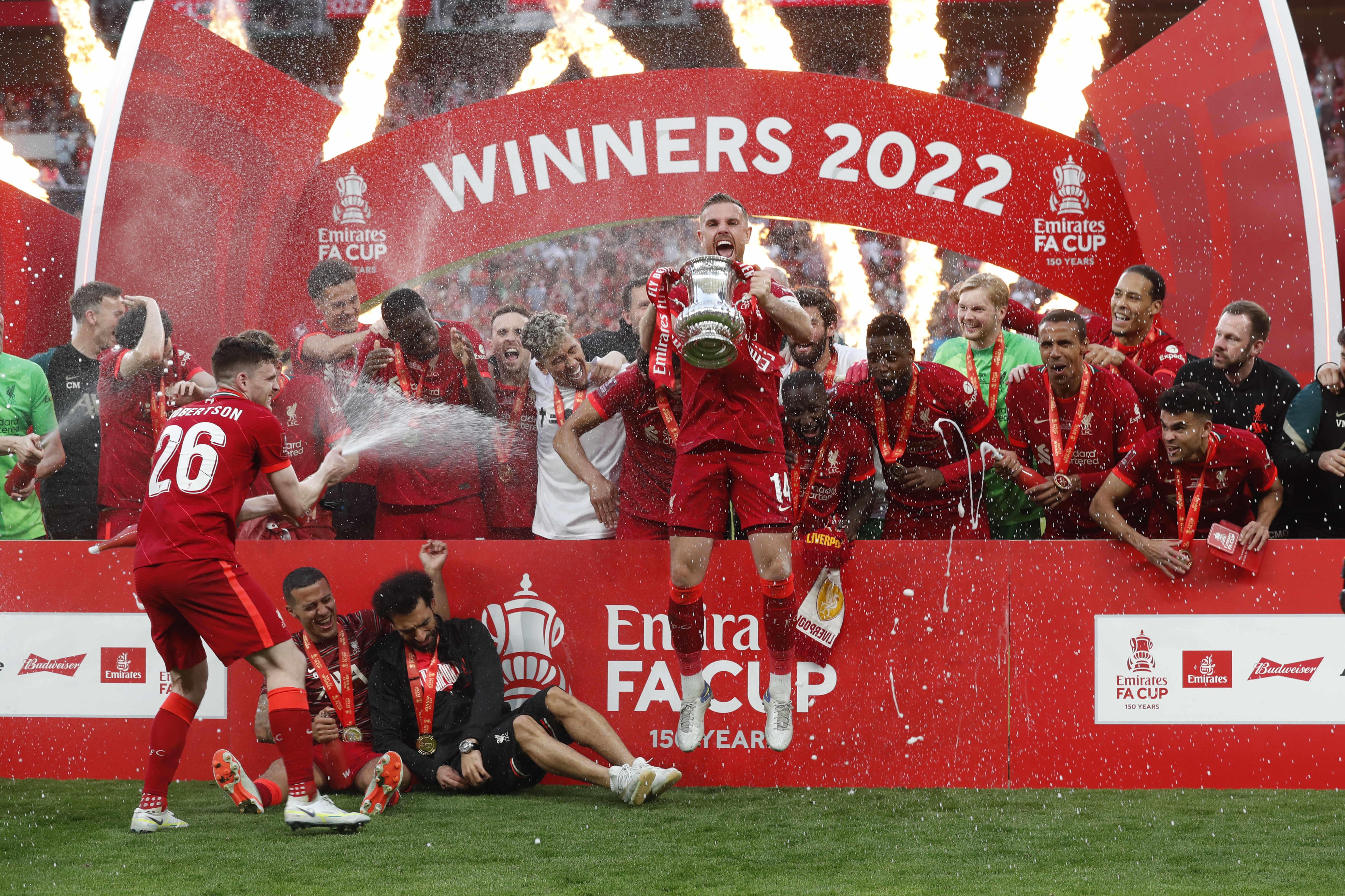 Liverpool vince FA Cup, infortunio per Salah in finale