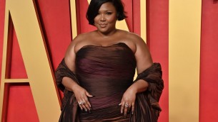 Lizzo lascia la musica? Lo sfogo social: "Presa in giro per il mio aspetto, sono stanca"