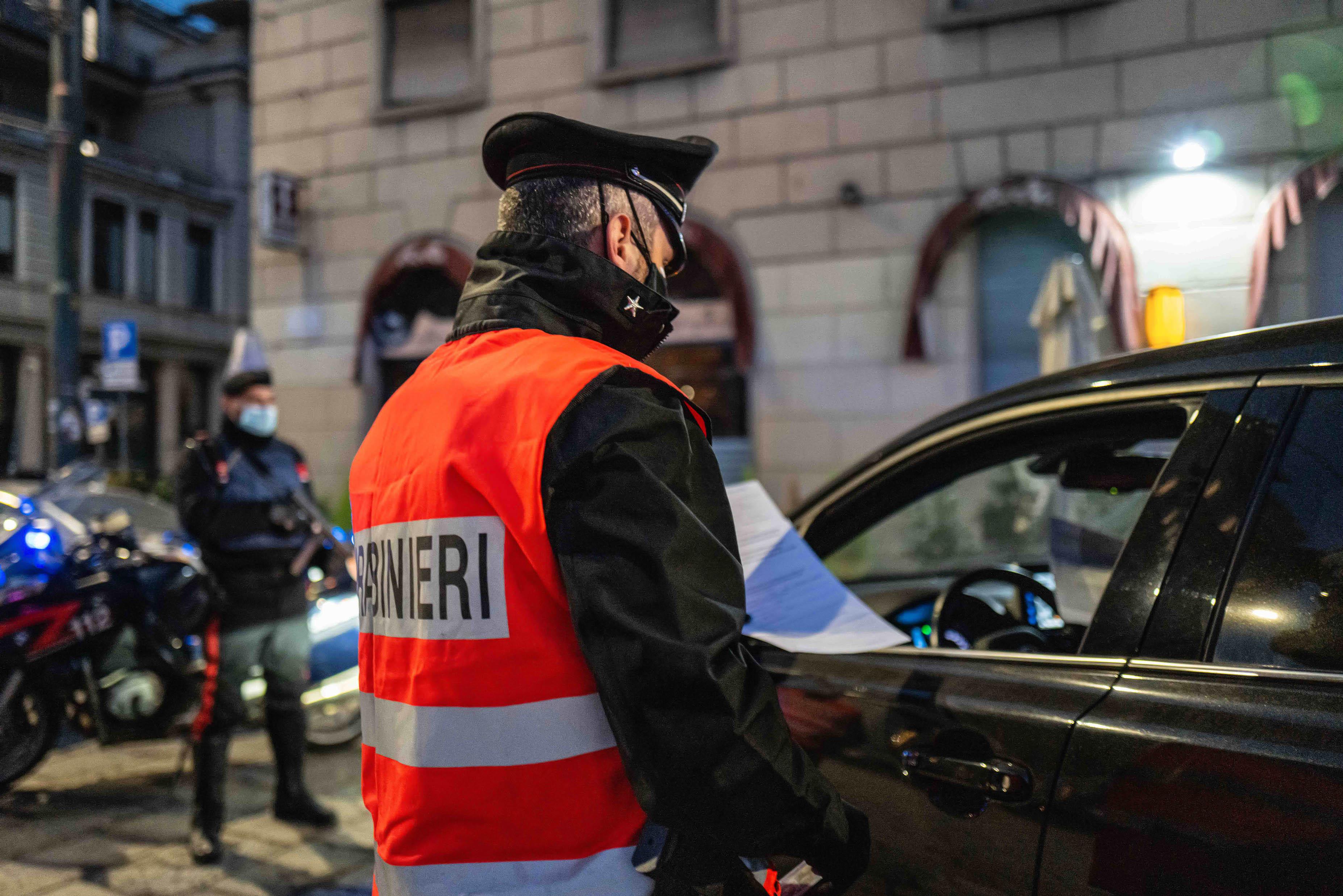 Lombardia, zona arancione rafforzata: dove, le regole