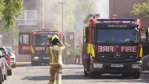 Londra, incendio in casa del primo ministro Starmer