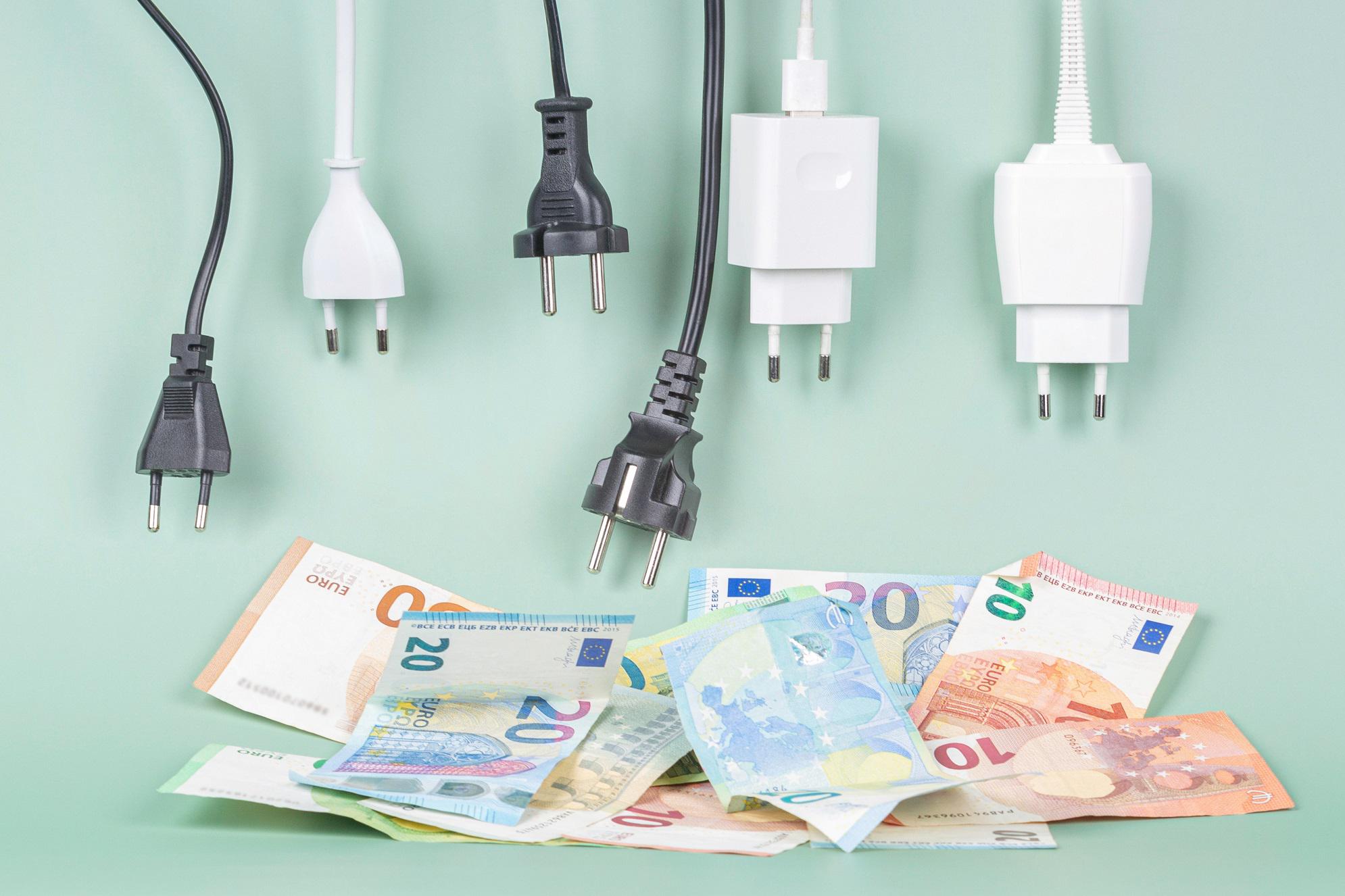 L'ora legale è tornata, ecco quanto si risparmierà in 7 mesi