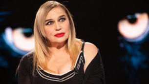 Lory Del Santo a Belve: dal carcere alle relazioni con i potenti, il racconto a Francesca Fagnani