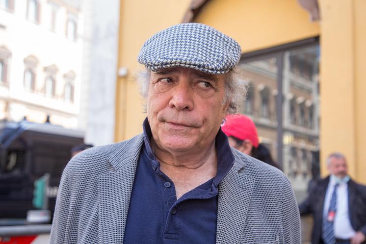 Lucarelli: "Montesano è stato ricoverato per Covid"