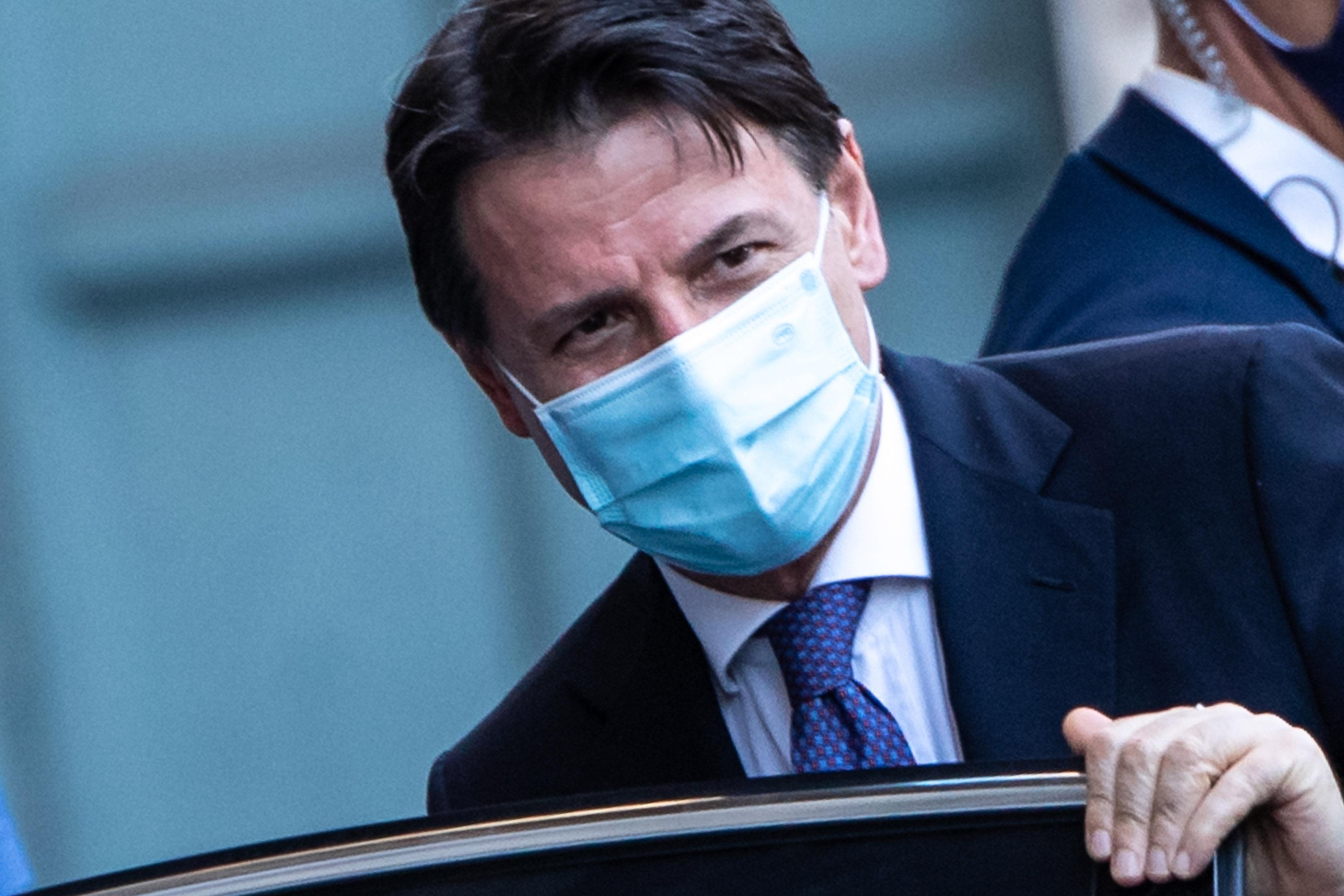 M5S, Conte e Grillo siglano la pace: ex premier pronto a 'battaglia' su giustizia