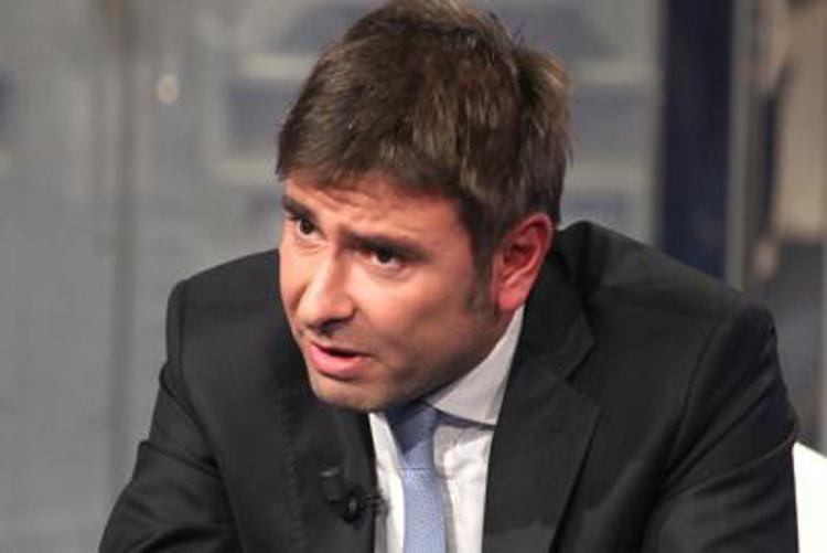 M5S, Di Battista: "Entrare nel governo Draghi è stato un suicidio"