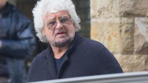 M5S, Grillo: "Restiamo al governo"