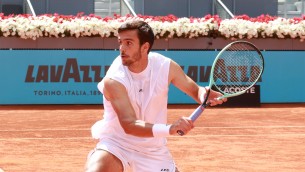 Madrid, super Musetti: elimina Tsitsipas e vola agli ottavi