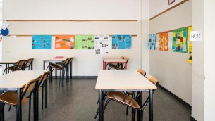 Maestra aggredita a Ostia, forse sarà trasferita in altra regione