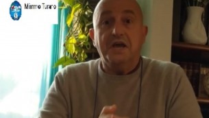Maestra sospesa, Turano: "La prendo come consulente, ecco perché" - Video